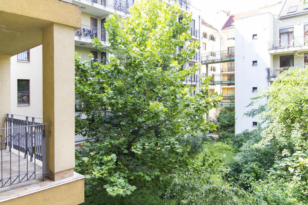 Kazinczy Dream Apartment Budapest Kültér fotó